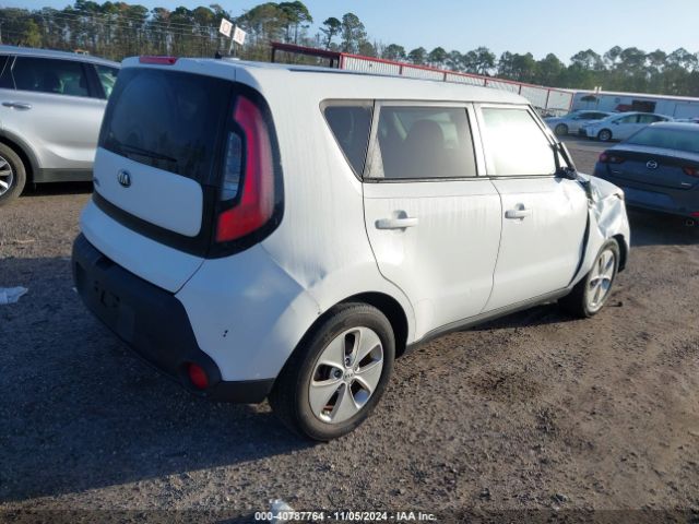 Photo 3 VIN: KNDJN2A29F7795843 - KIA SOUL 