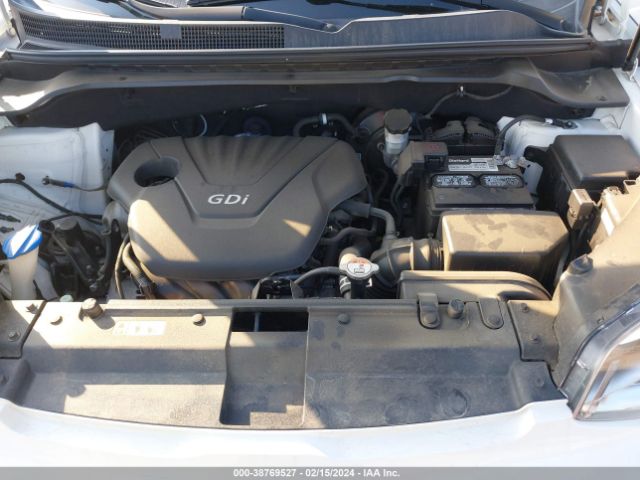 Photo 9 VIN: KNDJN2A29G7258276 - KIA SOUL 