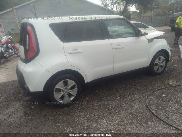 Photo 3 VIN: KNDJN2A29G7263459 - KIA SOUL 