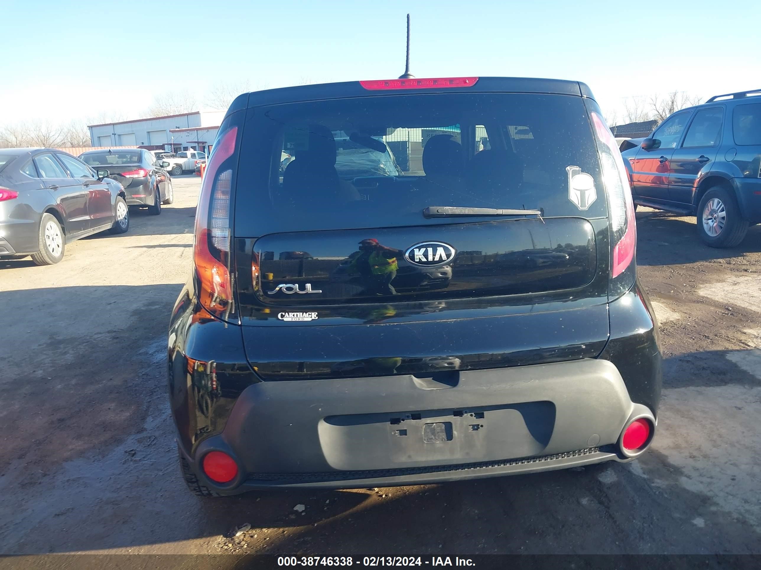 Photo 16 VIN: KNDJN2A29G7263767 - KIA SOUL 