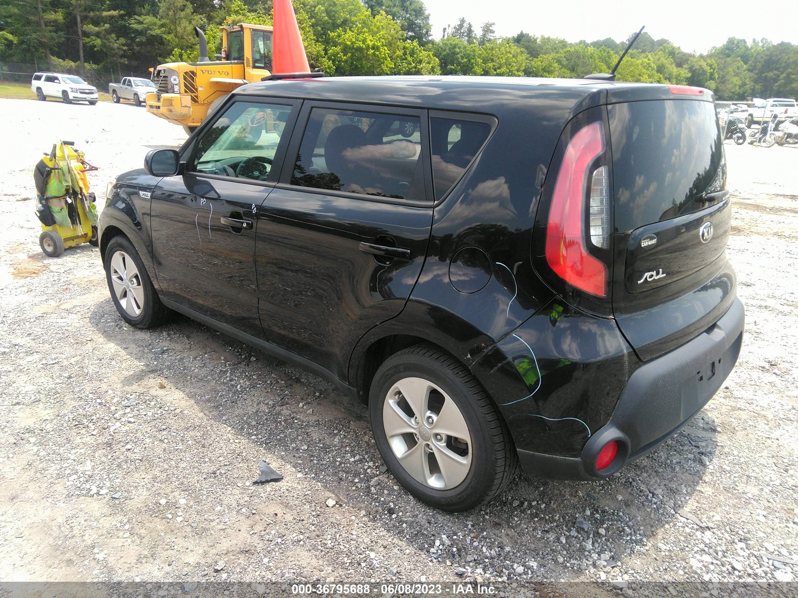 Photo 2 VIN: KNDJN2A29G7300767 - KIA SOUL 