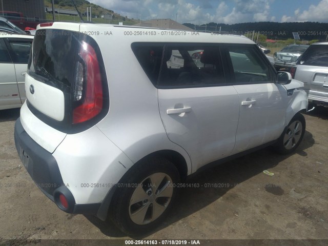 Photo 3 VIN: KNDJN2A29G7305600 - KIA SOUL 