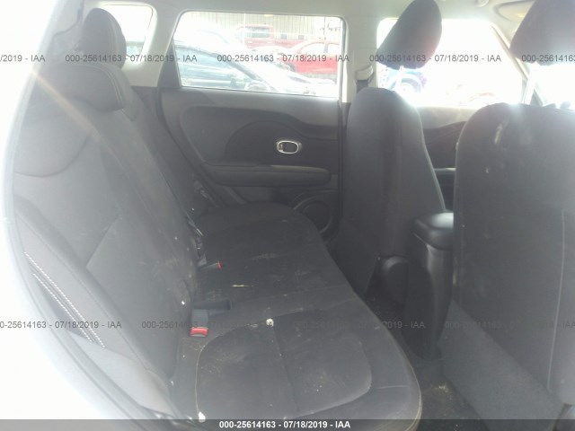 Photo 7 VIN: KNDJN2A29G7305600 - KIA SOUL 