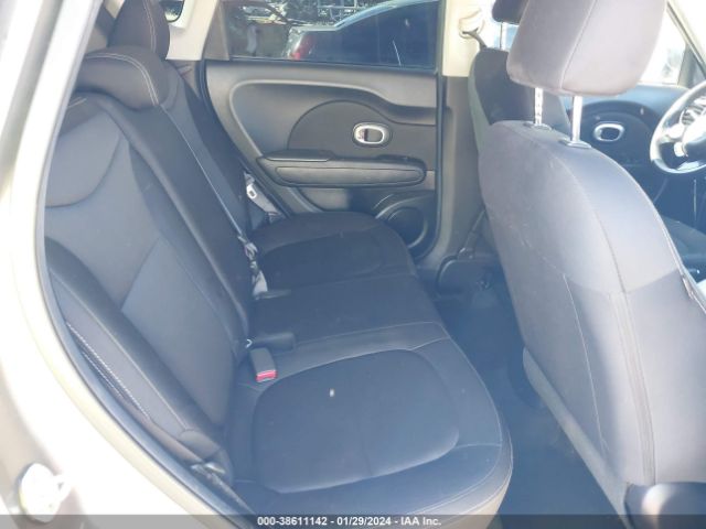 Photo 7 VIN: KNDJN2A29G7374125 - KIA SOUL 