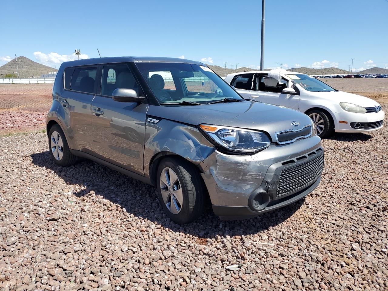 Photo 3 VIN: KNDJN2A29G7383553 - KIA SOUL 