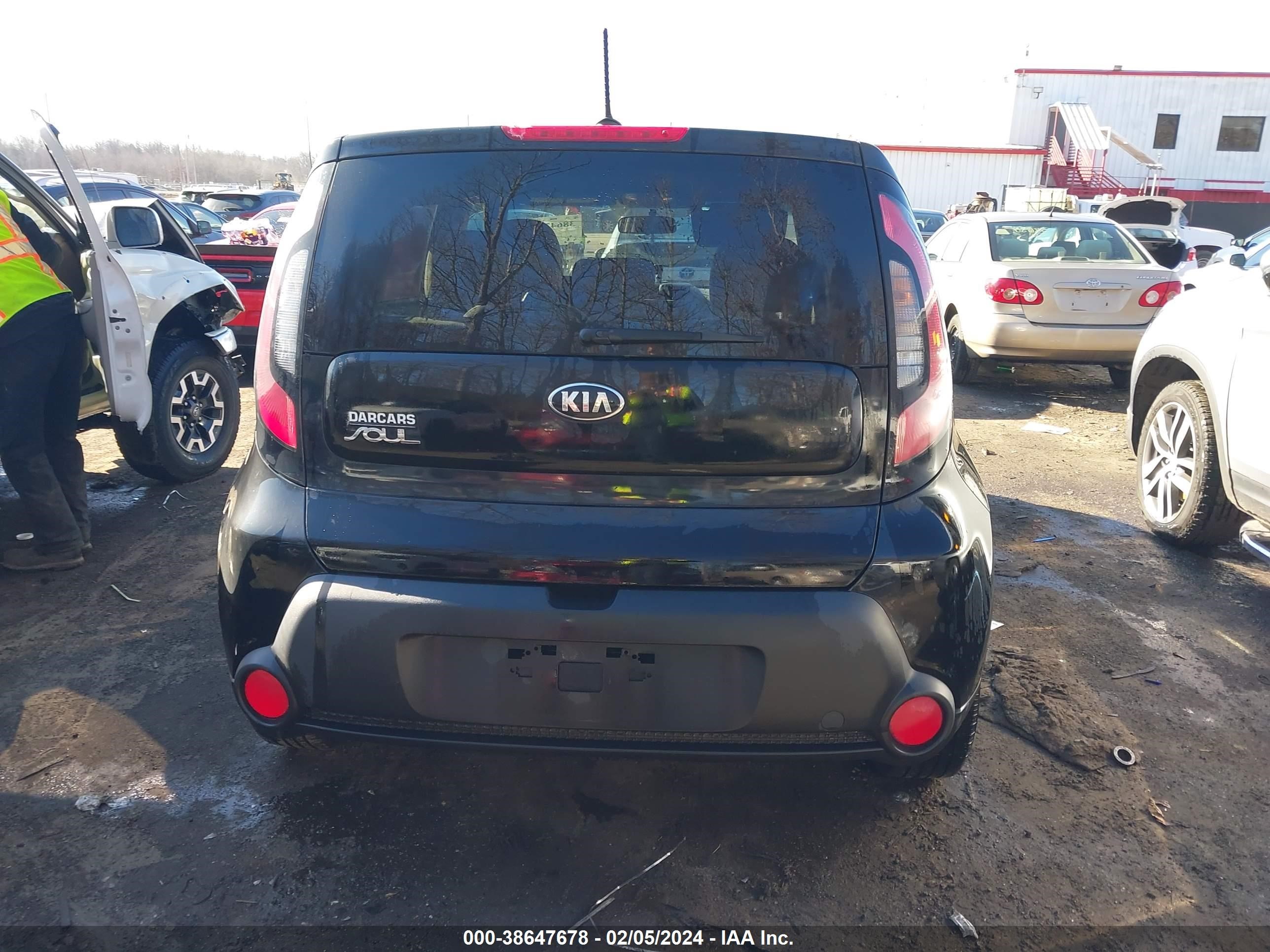 Photo 15 VIN: KNDJN2A29G7856951 - KIA SOUL 