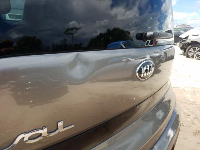 Photo 8 VIN: KNDJN2A29H7451030 - KIA SOUL 