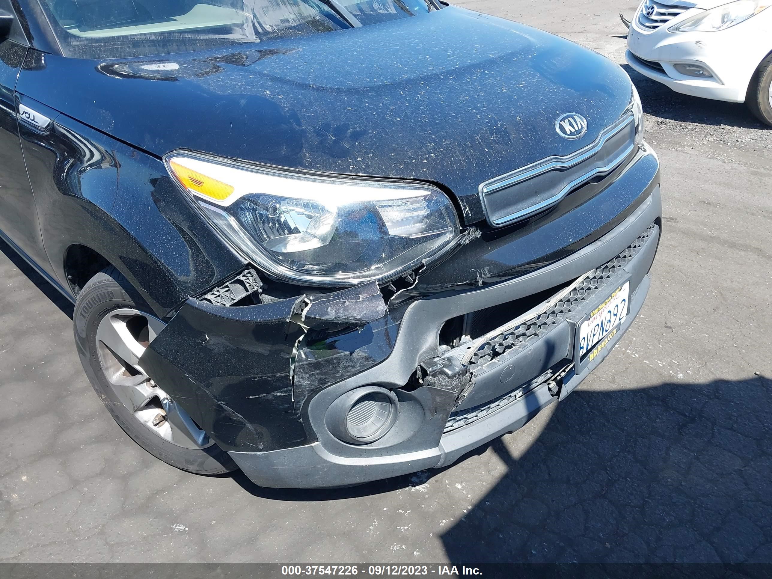 Photo 10 VIN: KNDJN2A29H7491074 - KIA SOUL 