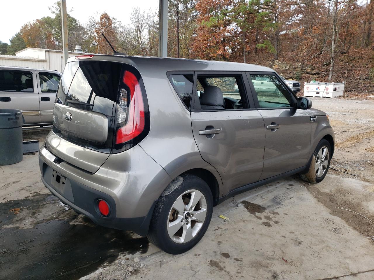 Photo 2 VIN: KNDJN2A29H7495089 - KIA SOUL 