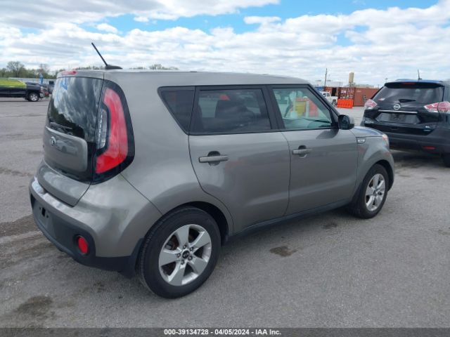 Photo 3 VIN: KNDJN2A29J7544782 - KIA SOUL 