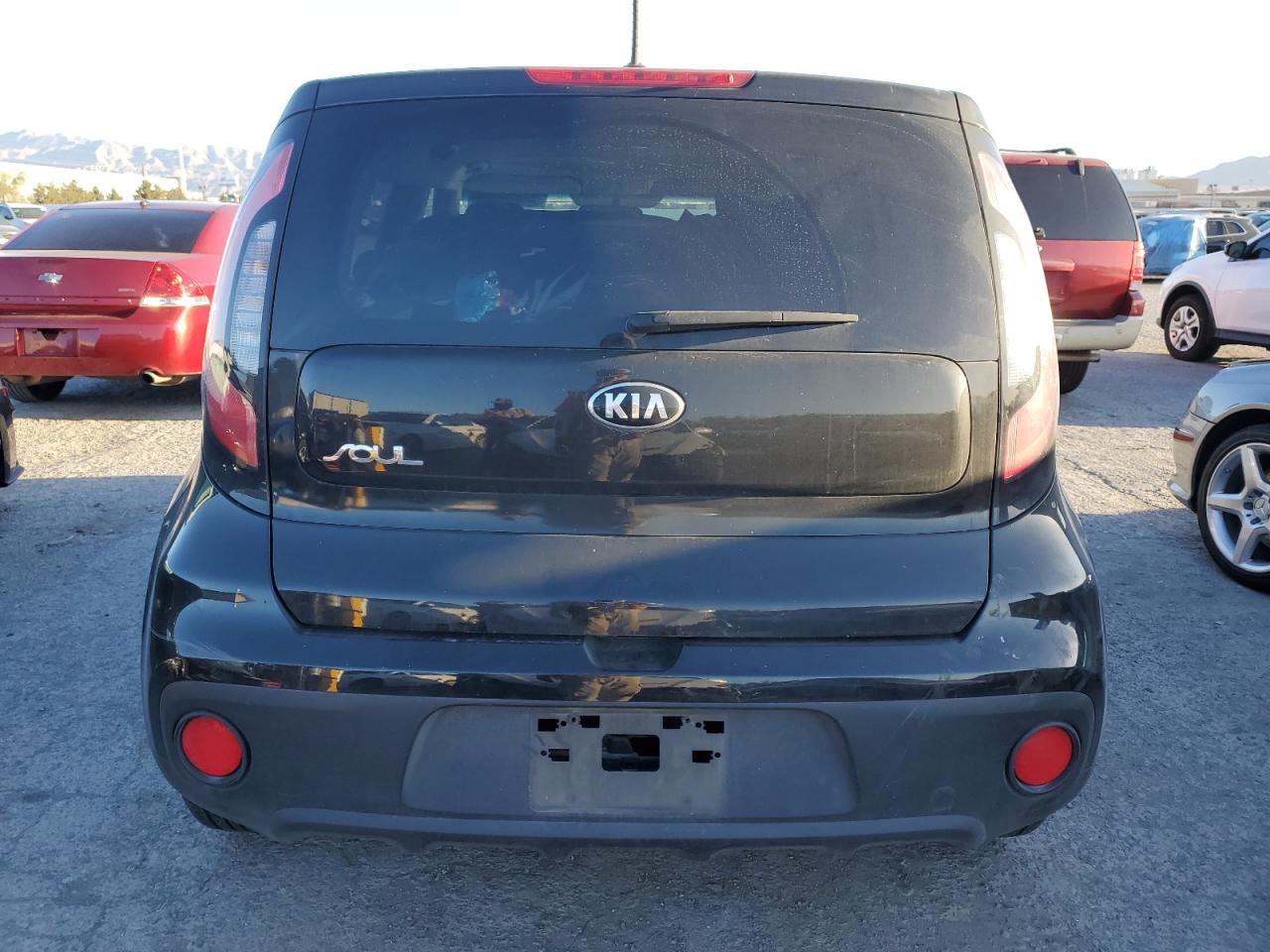 Photo 5 VIN: KNDJN2A29J7547245 - KIA SOUL 