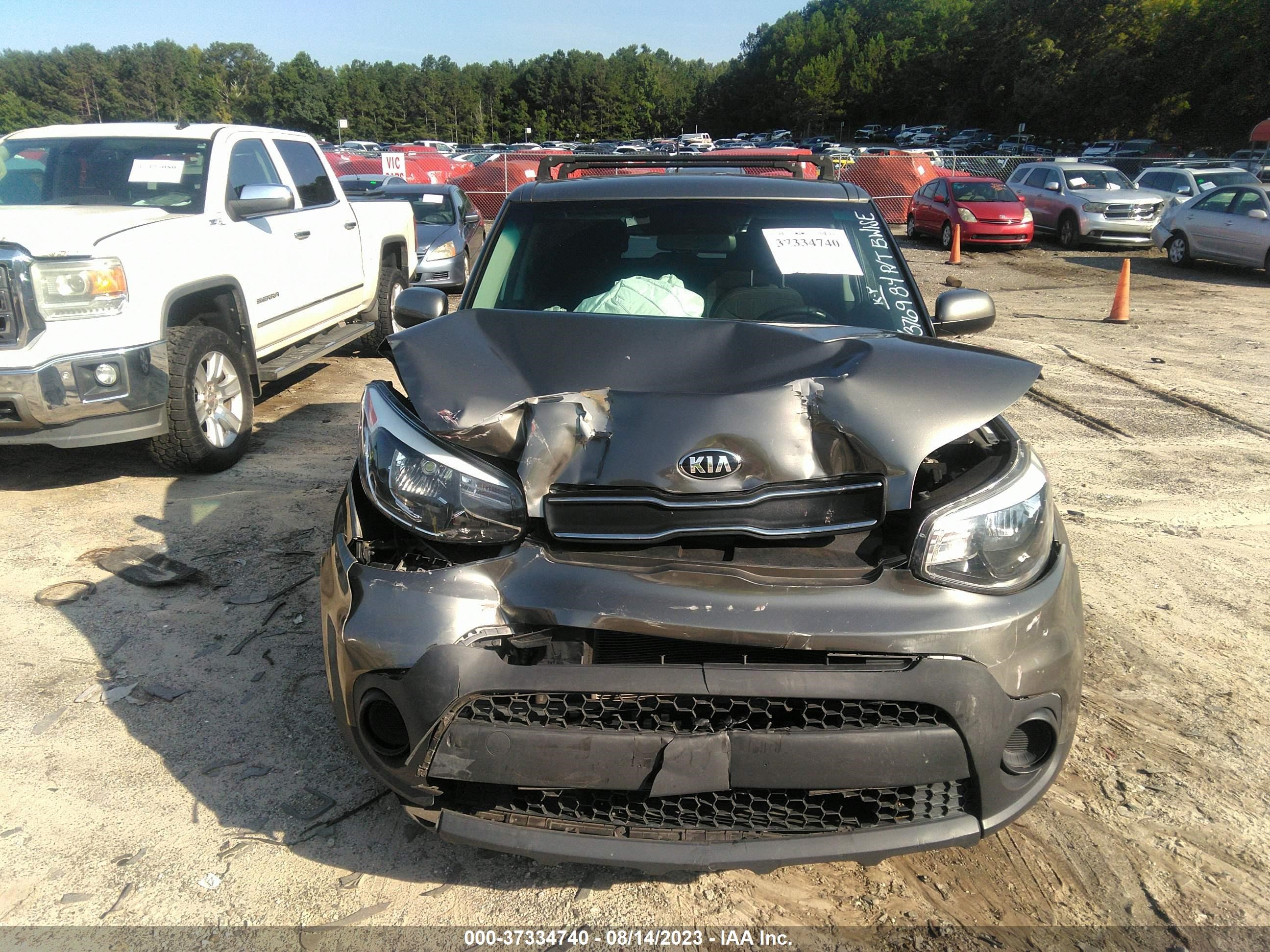 Photo 11 VIN: KNDJN2A29J7593769 - KIA SOUL 