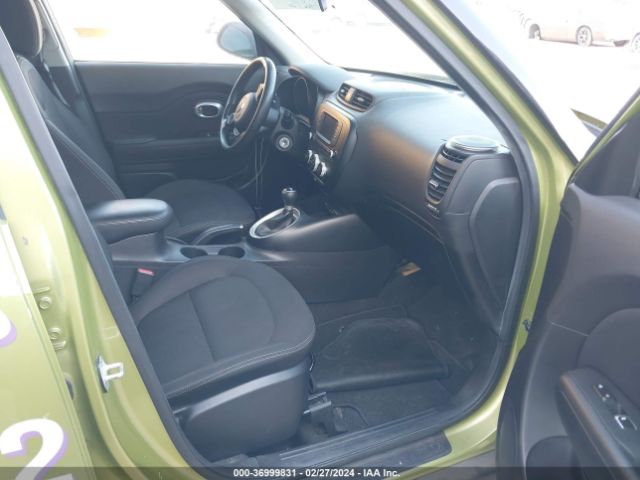 Photo 4 VIN: KNDJN2A29J7903743 - KIA SOUL 