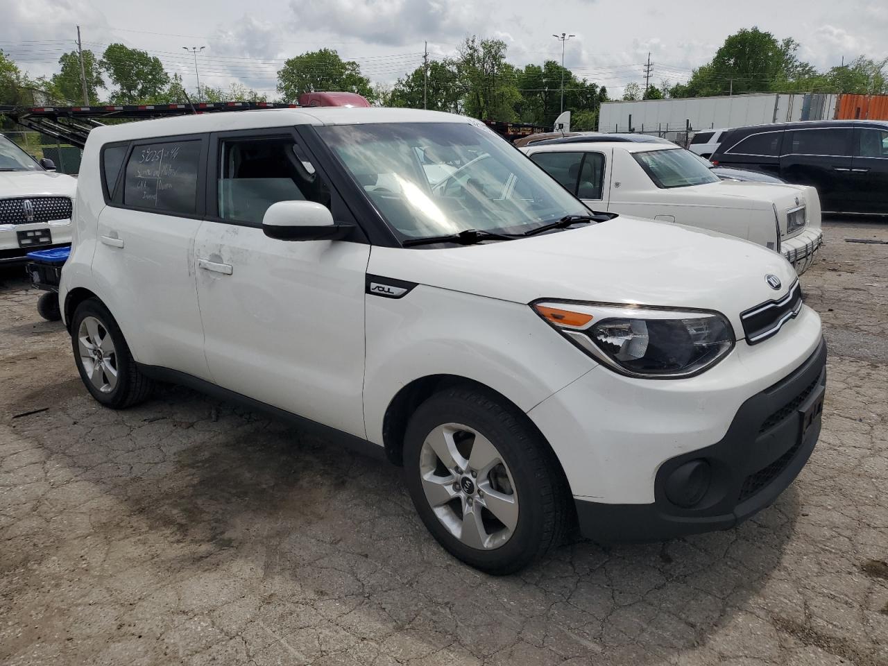 Photo 3 VIN: KNDJN2A29K7018427 - KIA SOUL 