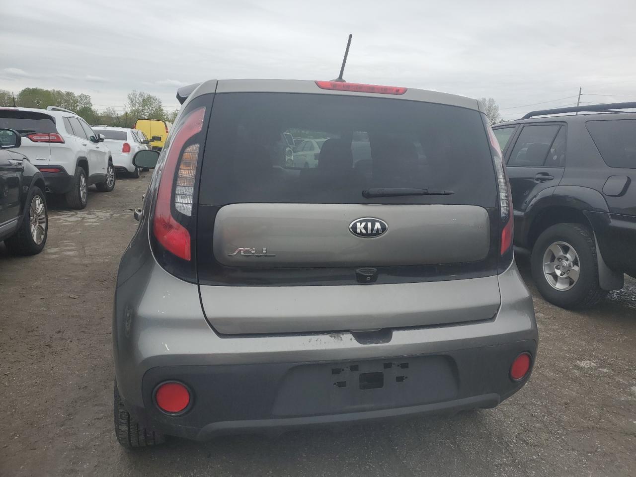 Photo 5 VIN: KNDJN2A29K7681626 - KIA SOUL 