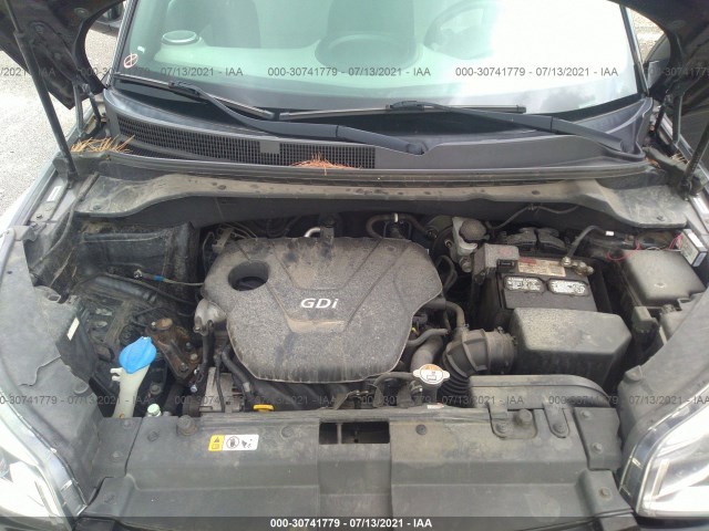 Photo 9 VIN: KNDJN2A2XE7105919 - KIA SOUL 