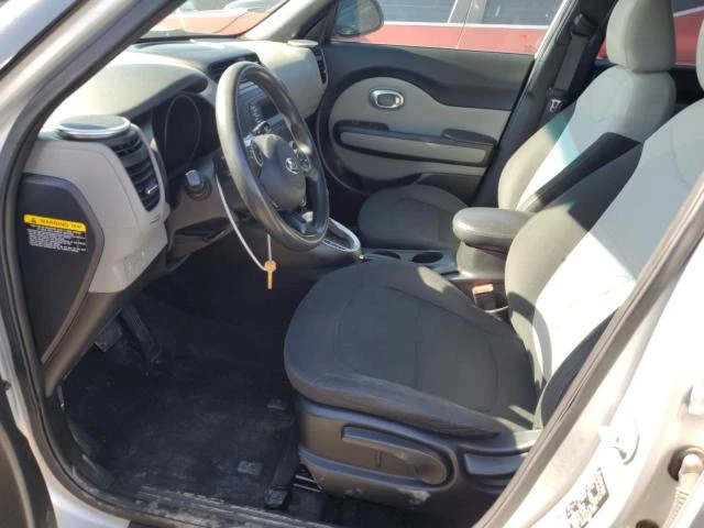 Photo 6 VIN: KNDJN2A2XE7717330 - KIA SOUL 