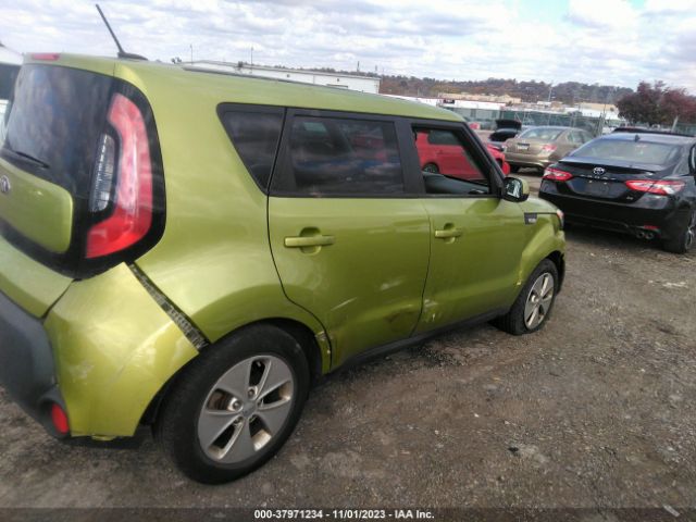 Photo 3 VIN: KNDJN2A2XE7724231 - KIA SOUL 