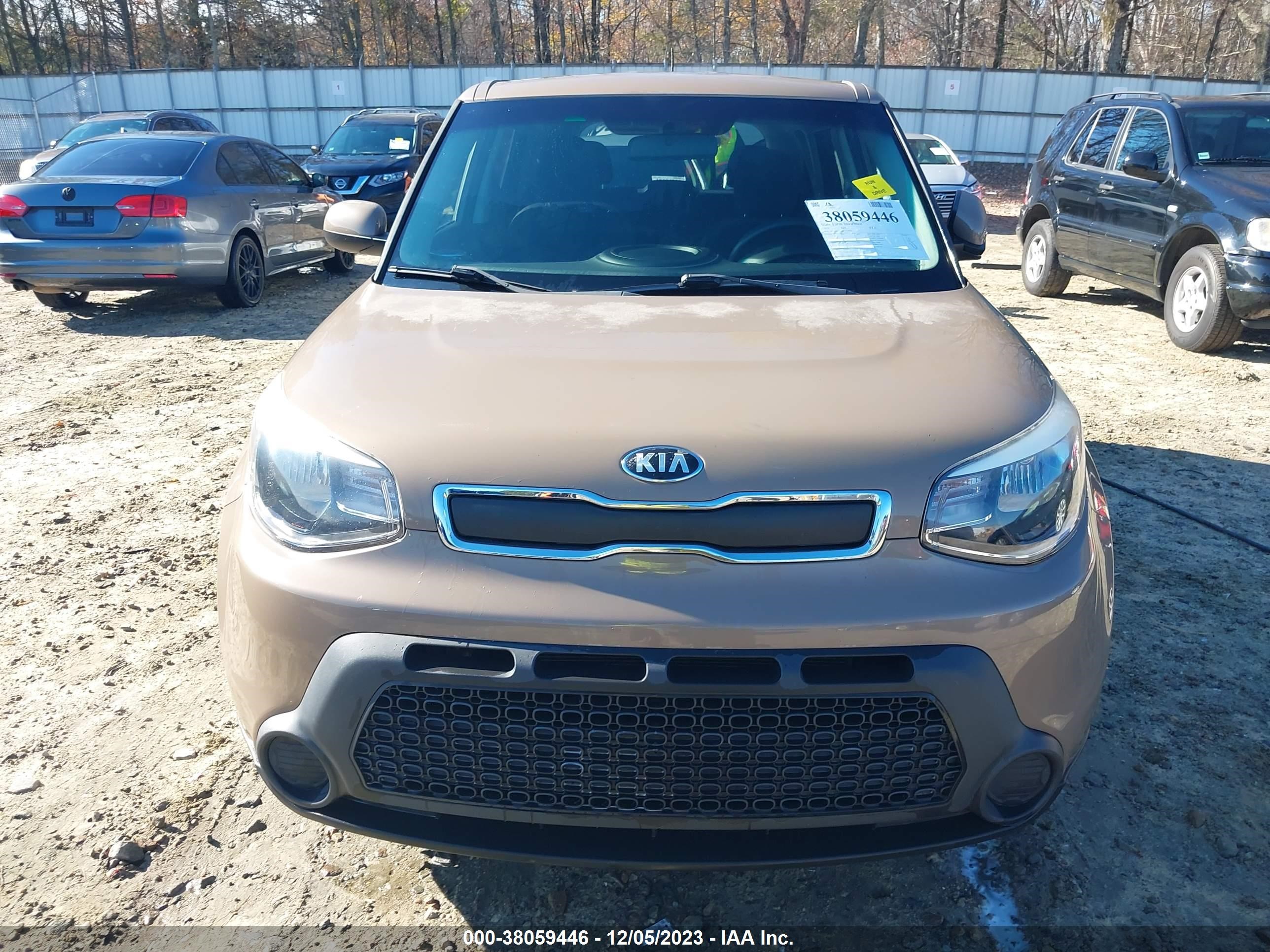 Photo 11 VIN: KNDJN2A2XF7130952 - KIA SOUL 