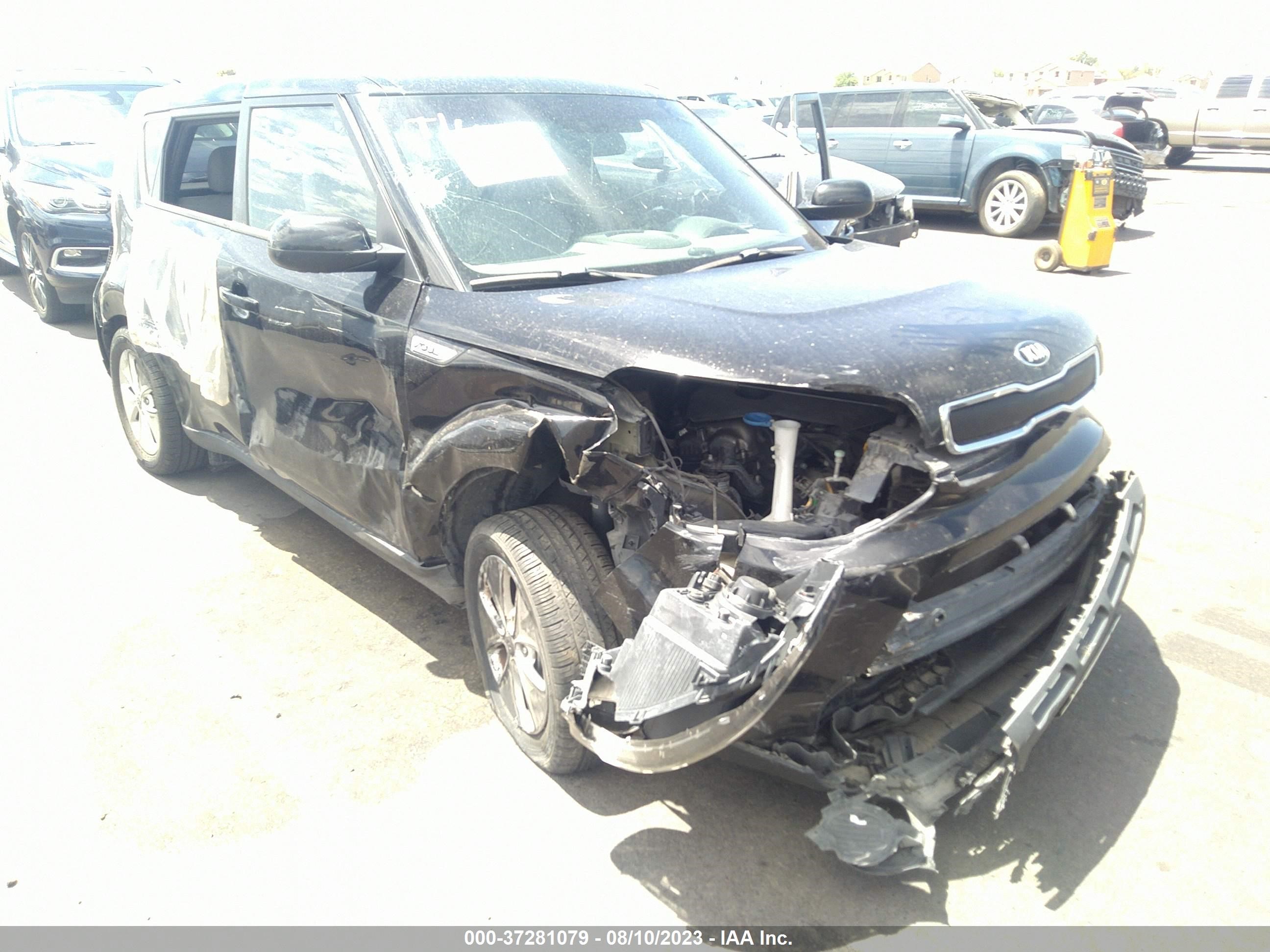 Photo 5 VIN: KNDJN2A2XF7146200 - KIA SOUL 