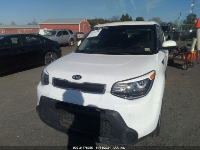 Photo 5 VIN: KNDJN2A2XF7153065 - KIA SOUL 