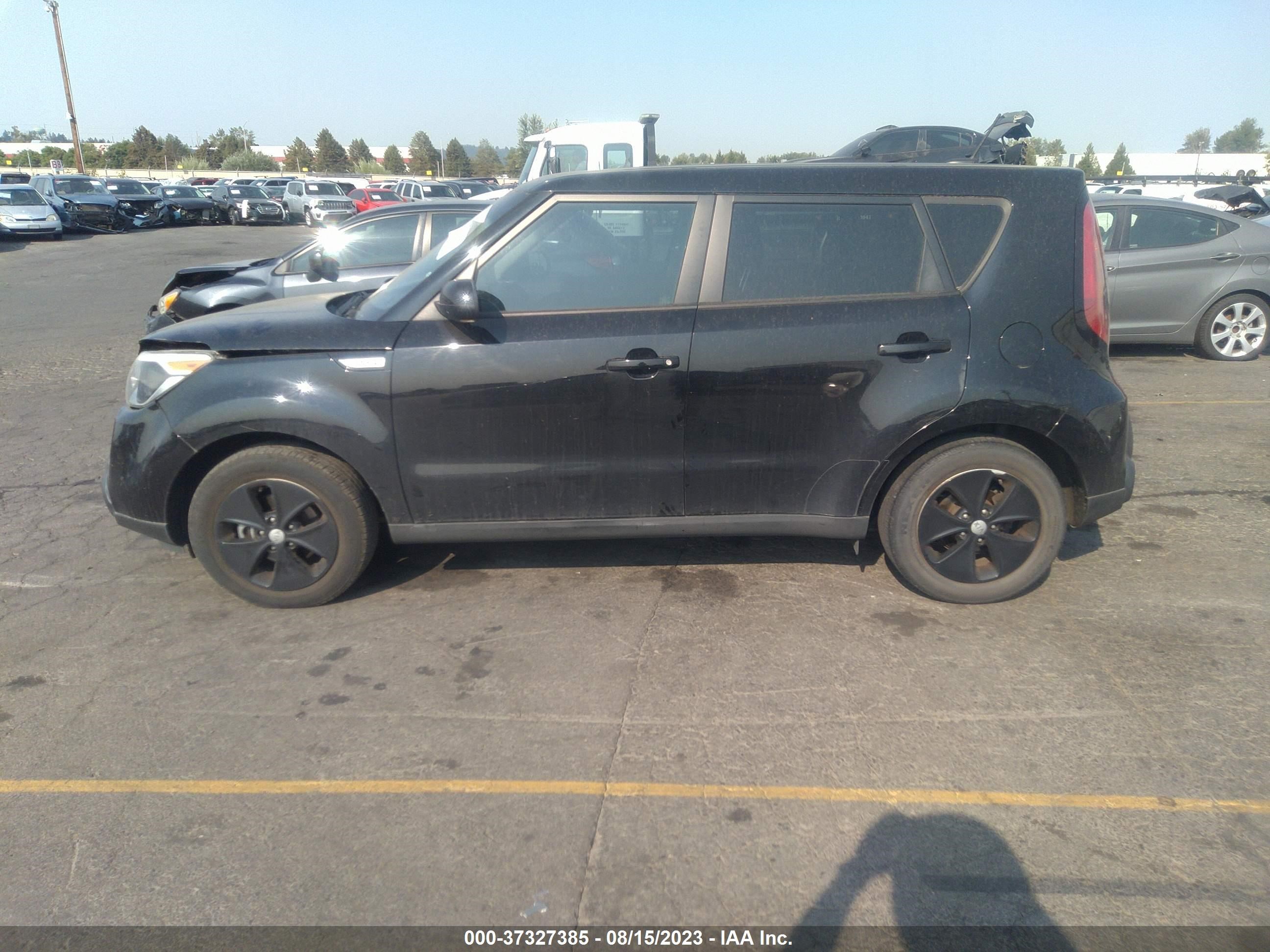 Photo 13 VIN: KNDJN2A2XF7179892 - KIA SOUL 