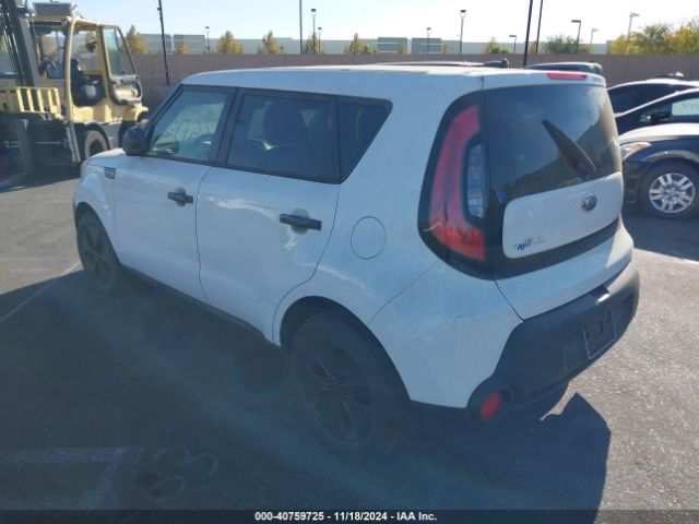 Photo 2 VIN: KNDJN2A2XF7182159 - KIA SOUL 