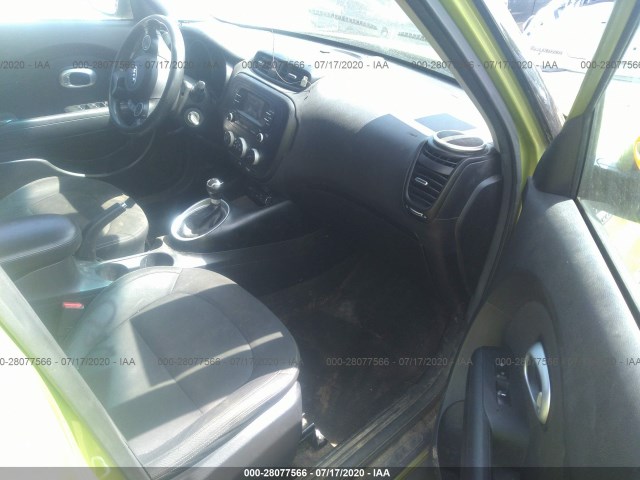 Photo 4 VIN: KNDJN2A2XF7755917 - KIA SOUL 