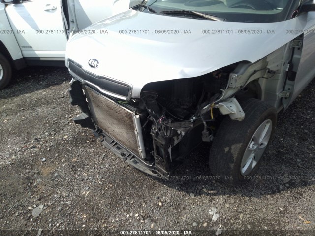 Photo 5 VIN: KNDJN2A2XF7765198 - KIA SOUL 