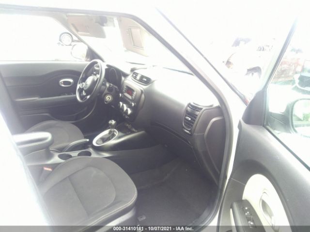 Photo 4 VIN: KNDJN2A2XF7775536 - KIA SOUL 