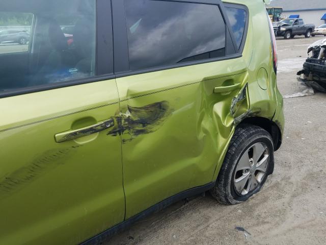 Photo 8 VIN: KNDJN2A2XF7798900 - KIA SOUL 