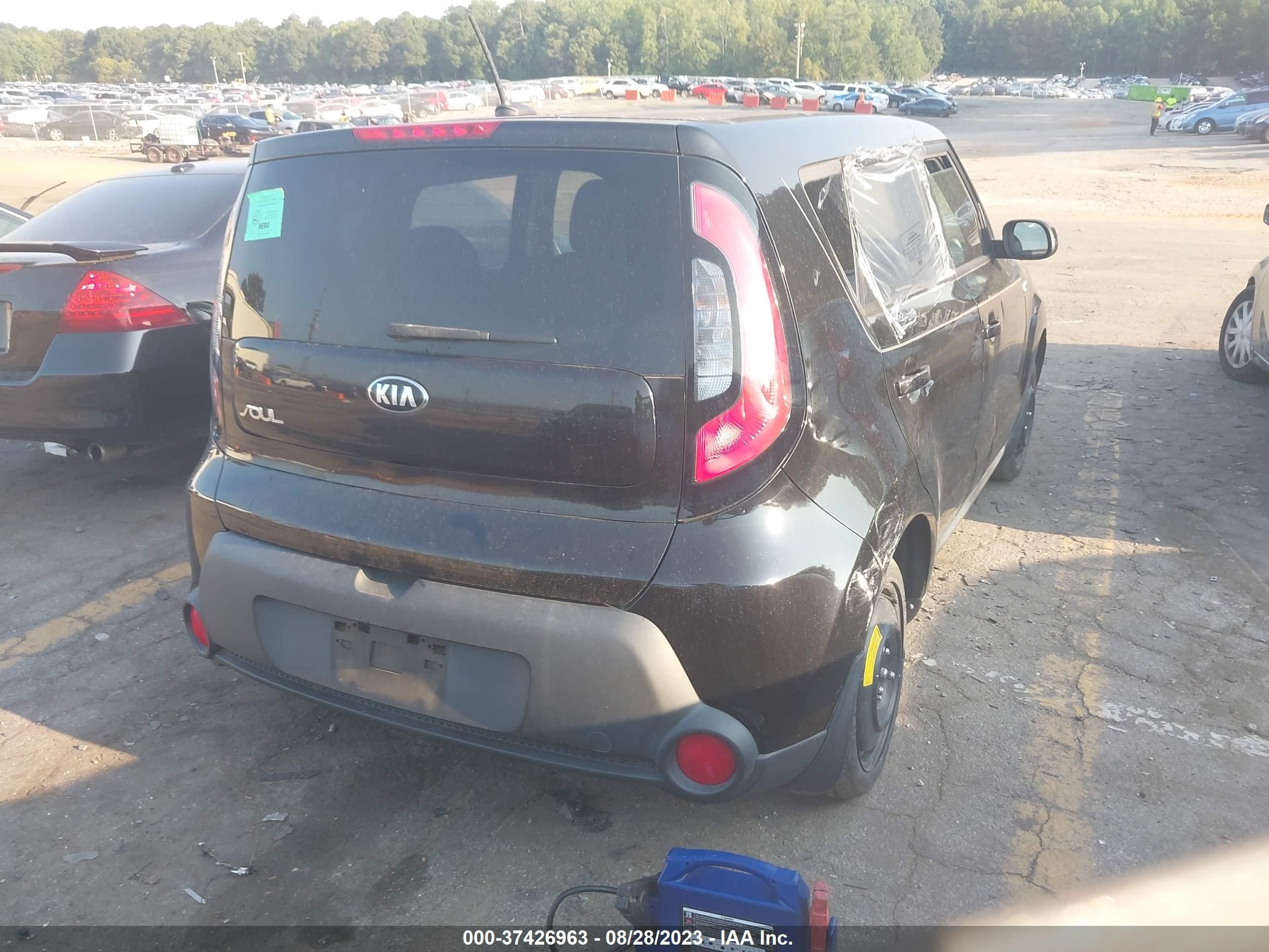 Photo 3 VIN: KNDJN2A2XF7803867 - KIA SOUL 