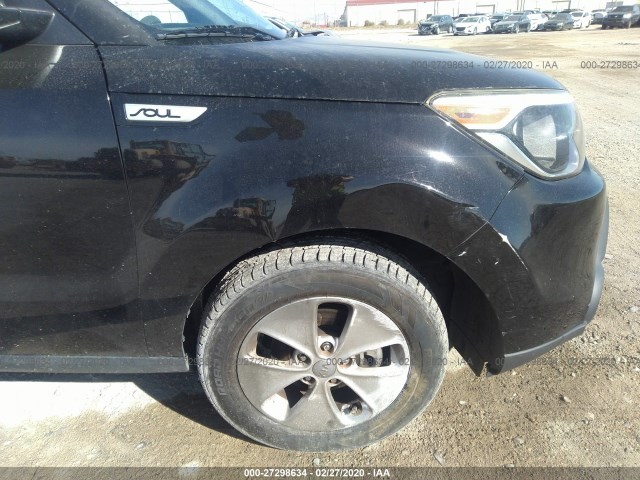 Photo 5 VIN: KNDJN2A2XF7804954 - KIA SOUL 