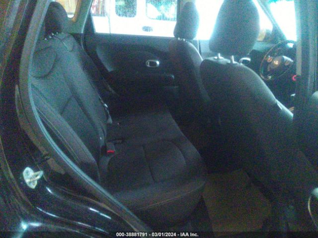 Photo 7 VIN: KNDJN2A2XF7810155 - KIA SOUL 