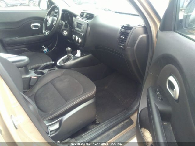 Photo 4 VIN: KNDJN2A2XG7245570 - KIA SOUL 