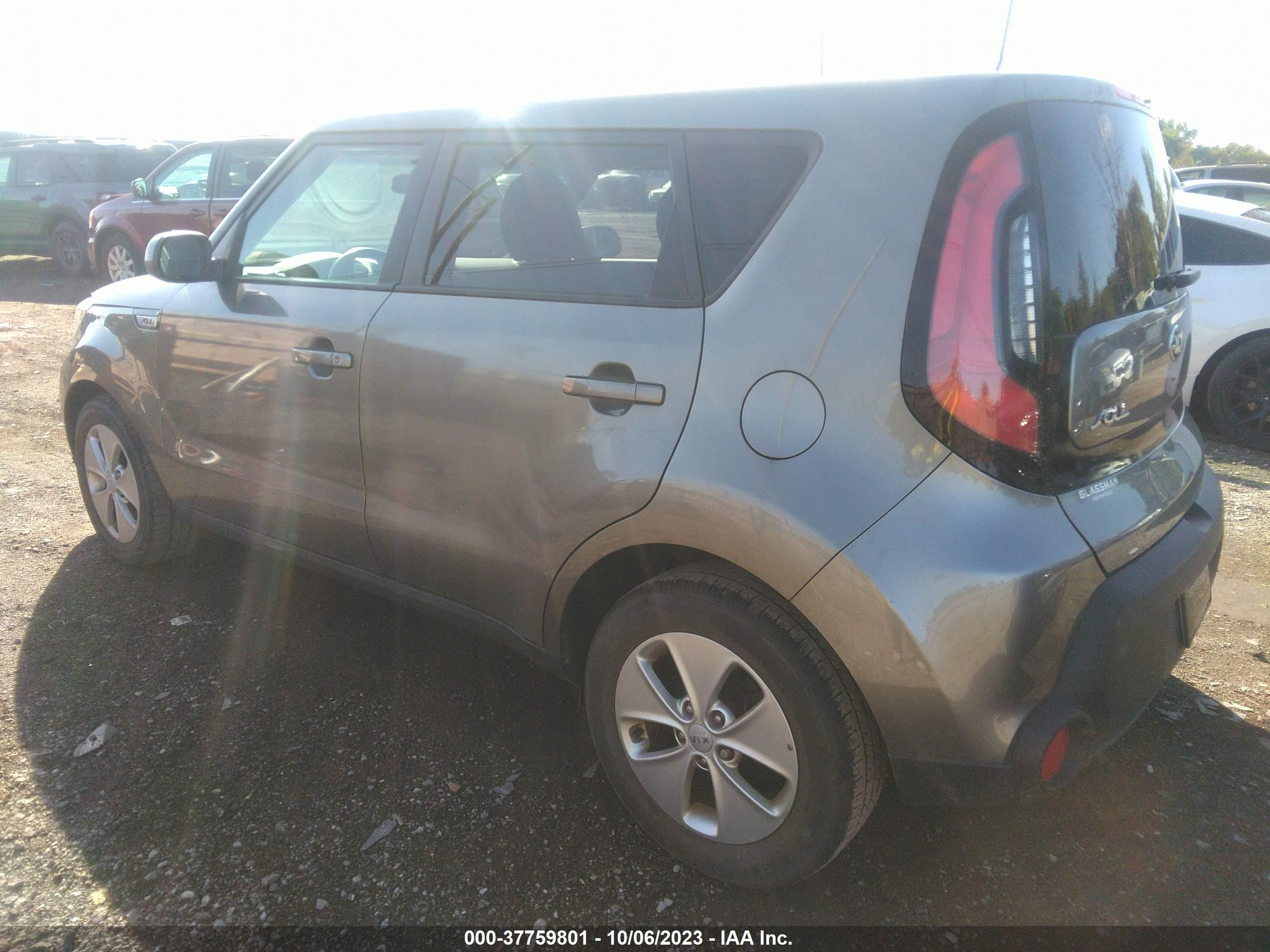 Photo 2 VIN: KNDJN2A2XG7278911 - KIA SOUL 