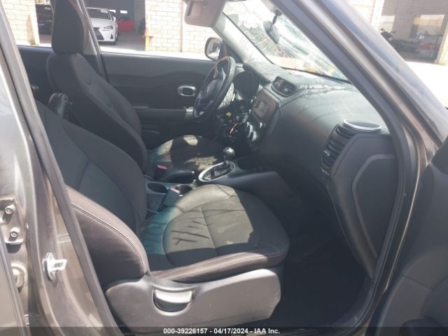 Photo 4 VIN: KNDJN2A2XG7307677 - KIA SOUL 