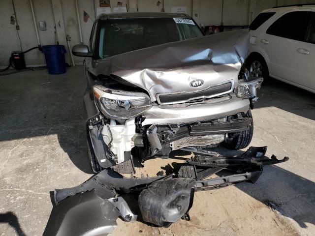 Photo 8 VIN: KNDJN2A2XG7315598 - KIA SOUL 