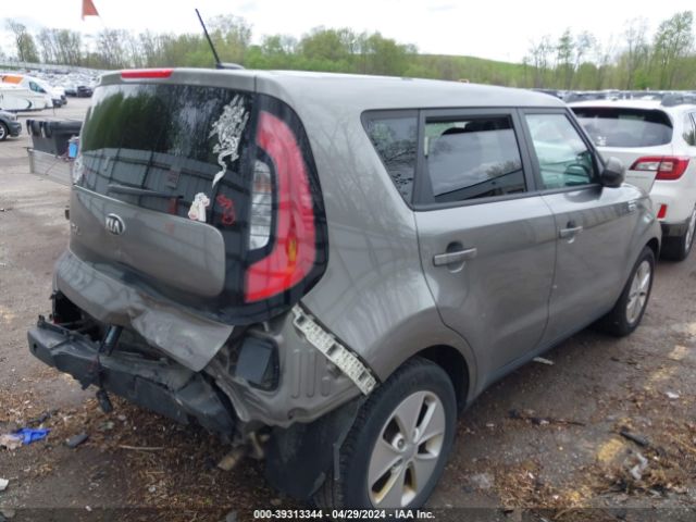 Photo 3 VIN: KNDJN2A2XG7321692 - KIA SOUL 