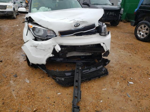 Photo 8 VIN: KNDJN2A2XG7325130 - KIA SOUL 