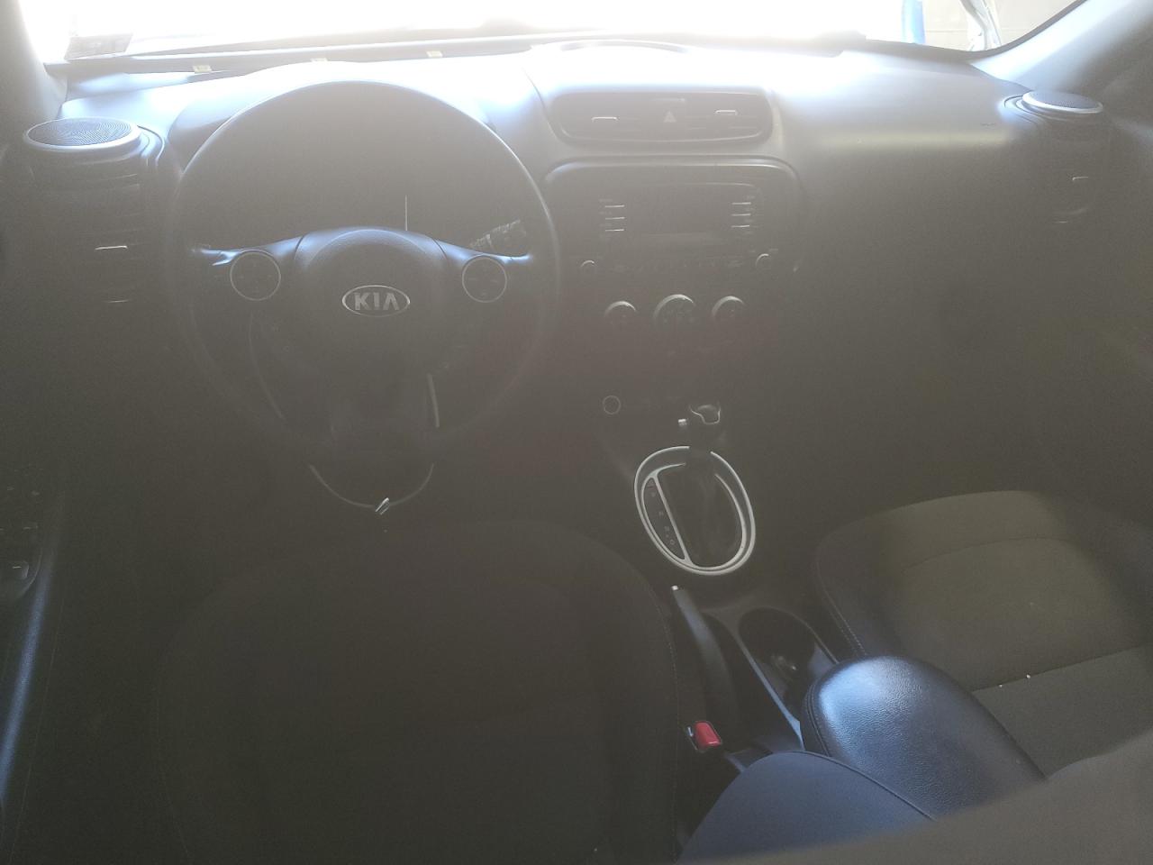 Photo 7 VIN: KNDJN2A2XG7355213 - KIA SOUL 