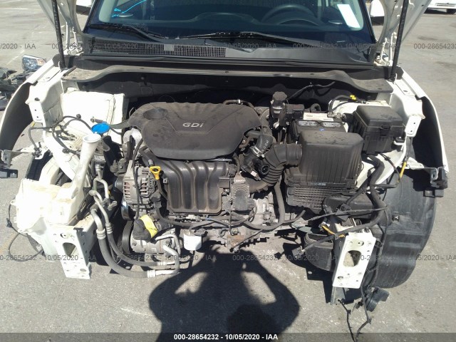 Photo 9 VIN: KNDJN2A2XG7358242 - KIA SOUL 