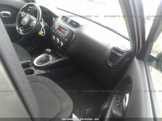 Photo 4 VIN: KNDJN2A2XG7377812 - KIA SOUL 