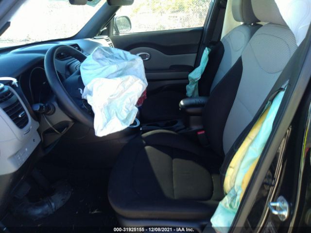 Photo 4 VIN: KNDJN2A2XG7404233 - KIA SOUL 