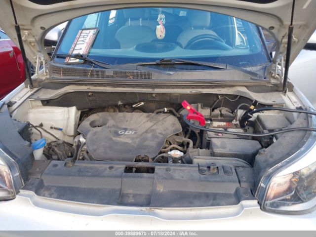 Photo 9 VIN: KNDJN2A2XG7828219 - KIA SOUL 