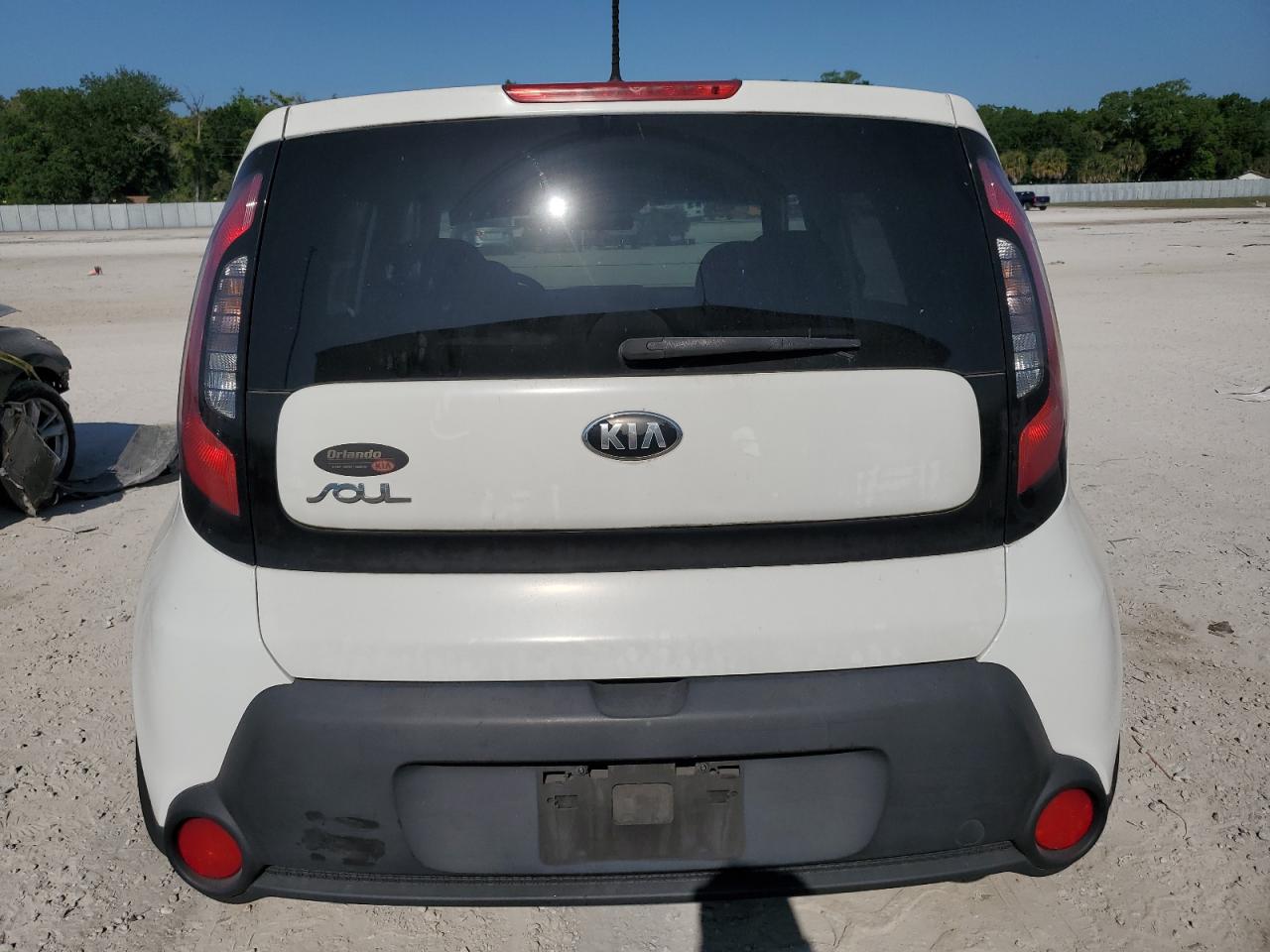 Photo 5 VIN: KNDJN2A2XG7840418 - KIA SOUL 