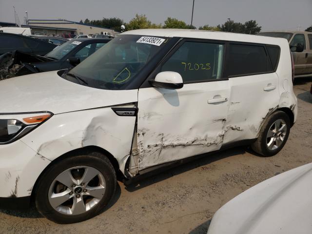 Photo 8 VIN: KNDJN2A2XH7412916 - KIA SOUL 