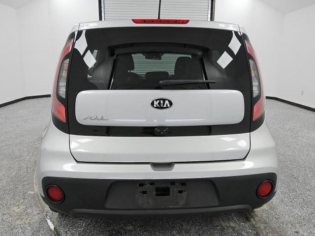 Photo 5 VIN: KNDJN2A2XH7413306 - KIA SOUL 