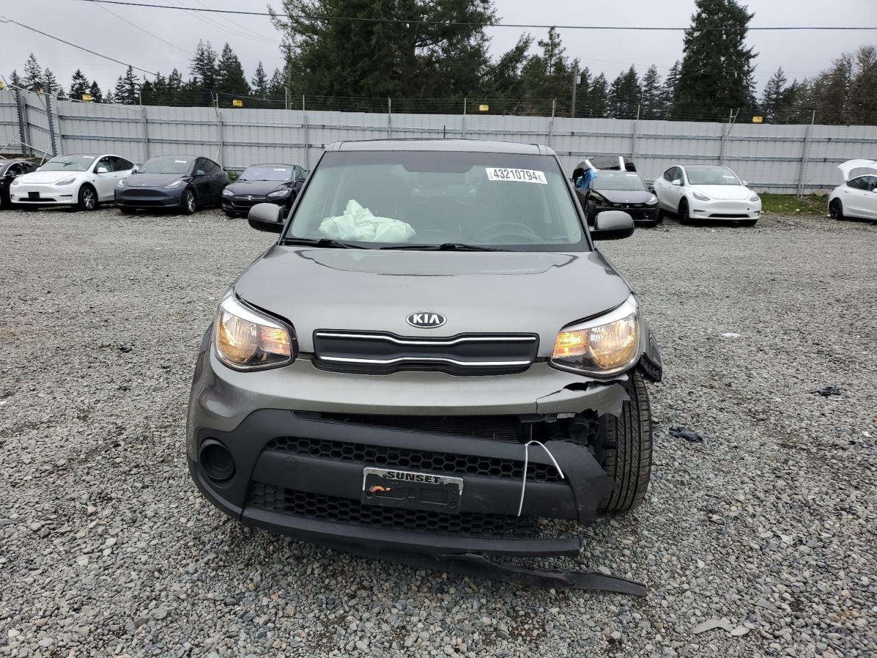 Photo 4 VIN: KNDJN2A2XH7428257 - KIA SOUL 