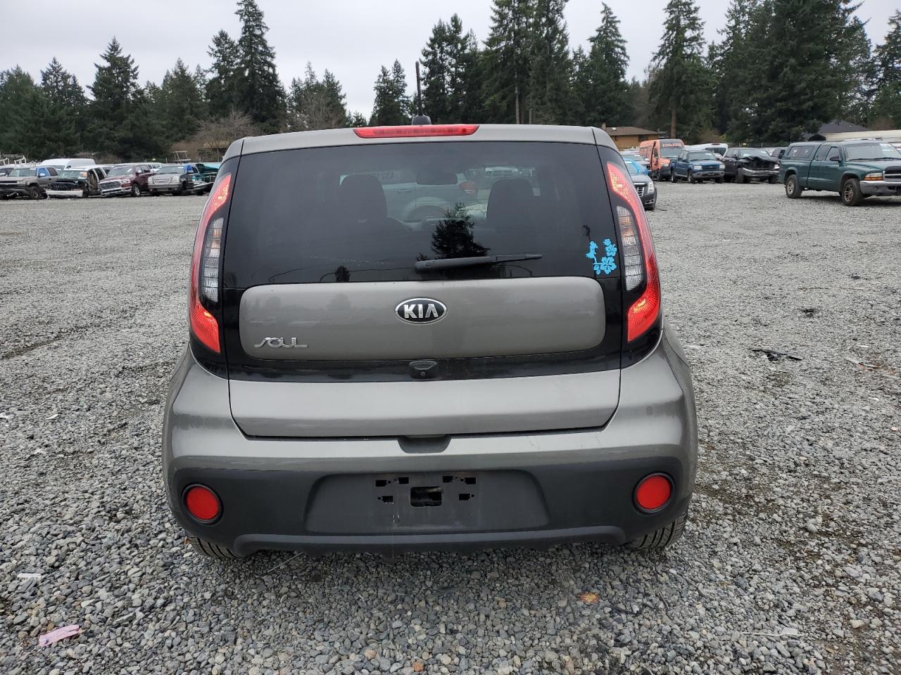 Photo 5 VIN: KNDJN2A2XH7428257 - KIA SOUL 